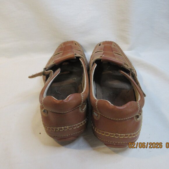 MEN\'S~GBX SENTAUR~#135594~ BROWN LEATHER~SLIP ON SPORT SANDAL/SHOES~ SIZE 10